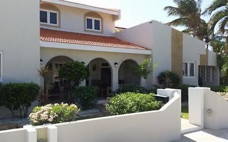 Bubali Villa & Apartments Екстер'єр фото